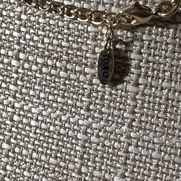 Elegant Gold and Silver Necklace Vintage XOXO Choker. WA283 - Picture 4 of 5